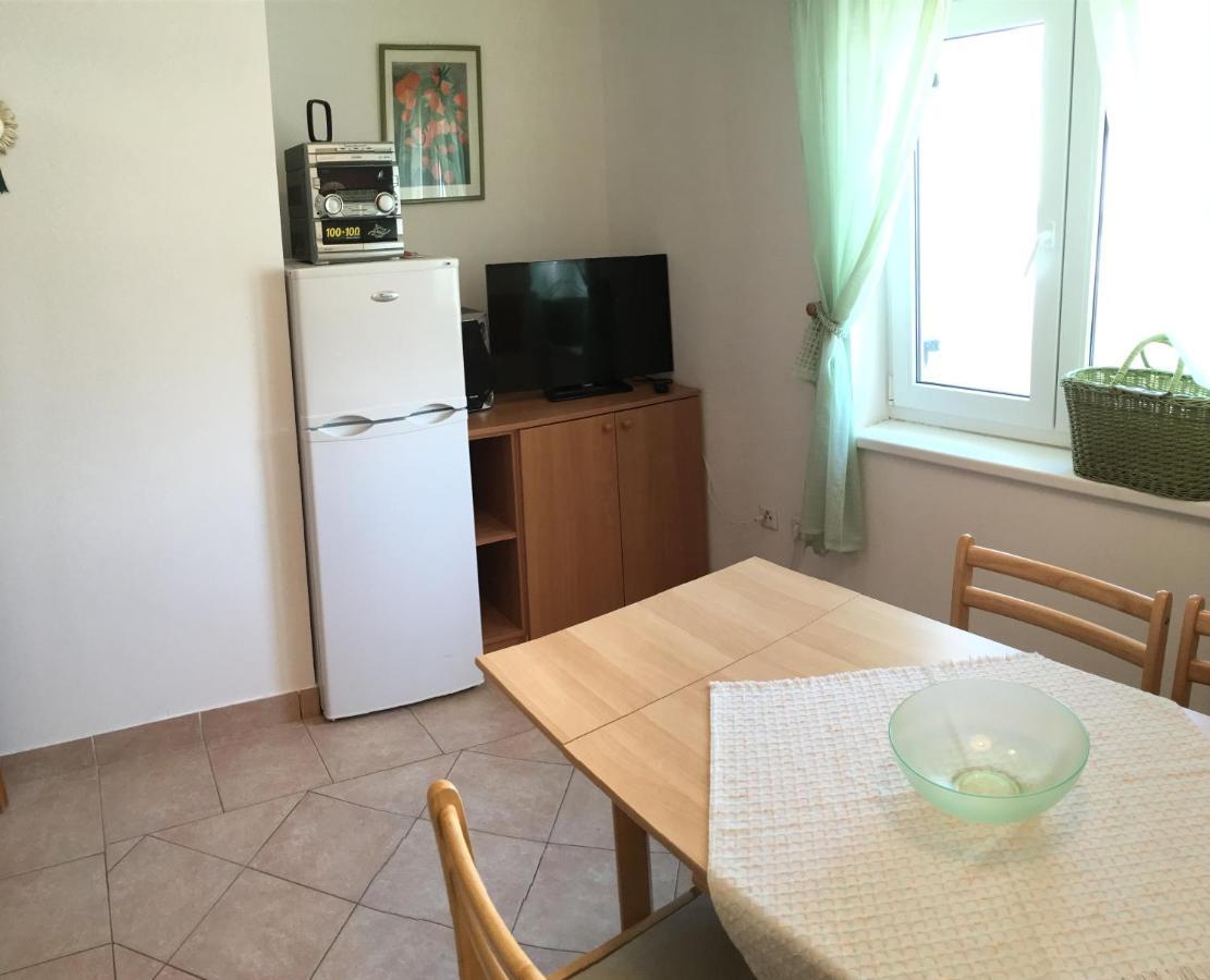 Apartments Tatjana Pag Room photo