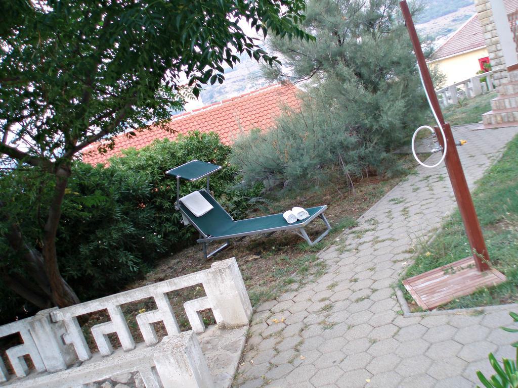 Apartments Tatjana Pag Exterior photo